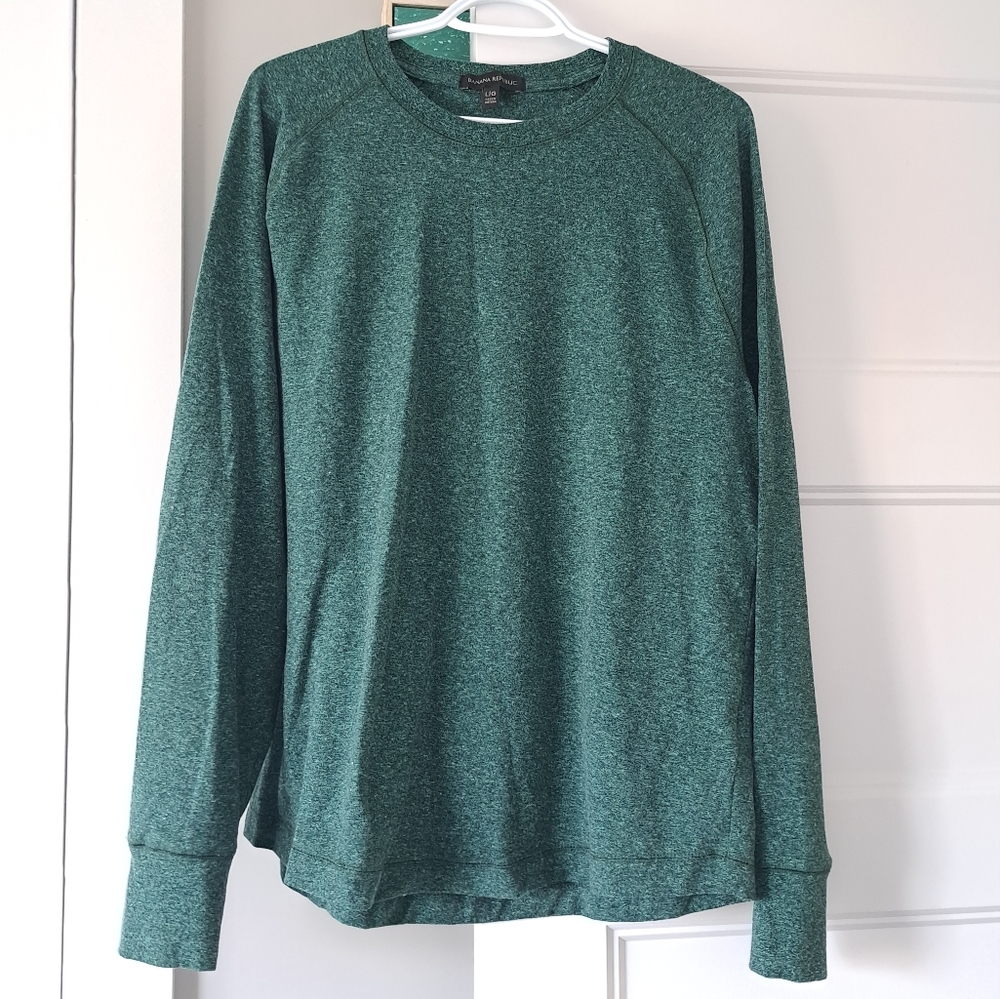 Banana Republic Long Sleeve Crew Neck Shirt